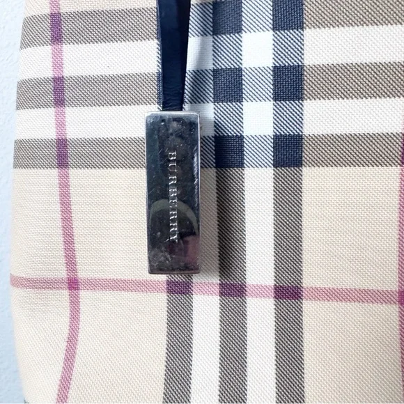 Burberry Nova Check Plaid PVC Bag - Picture 3 of 15